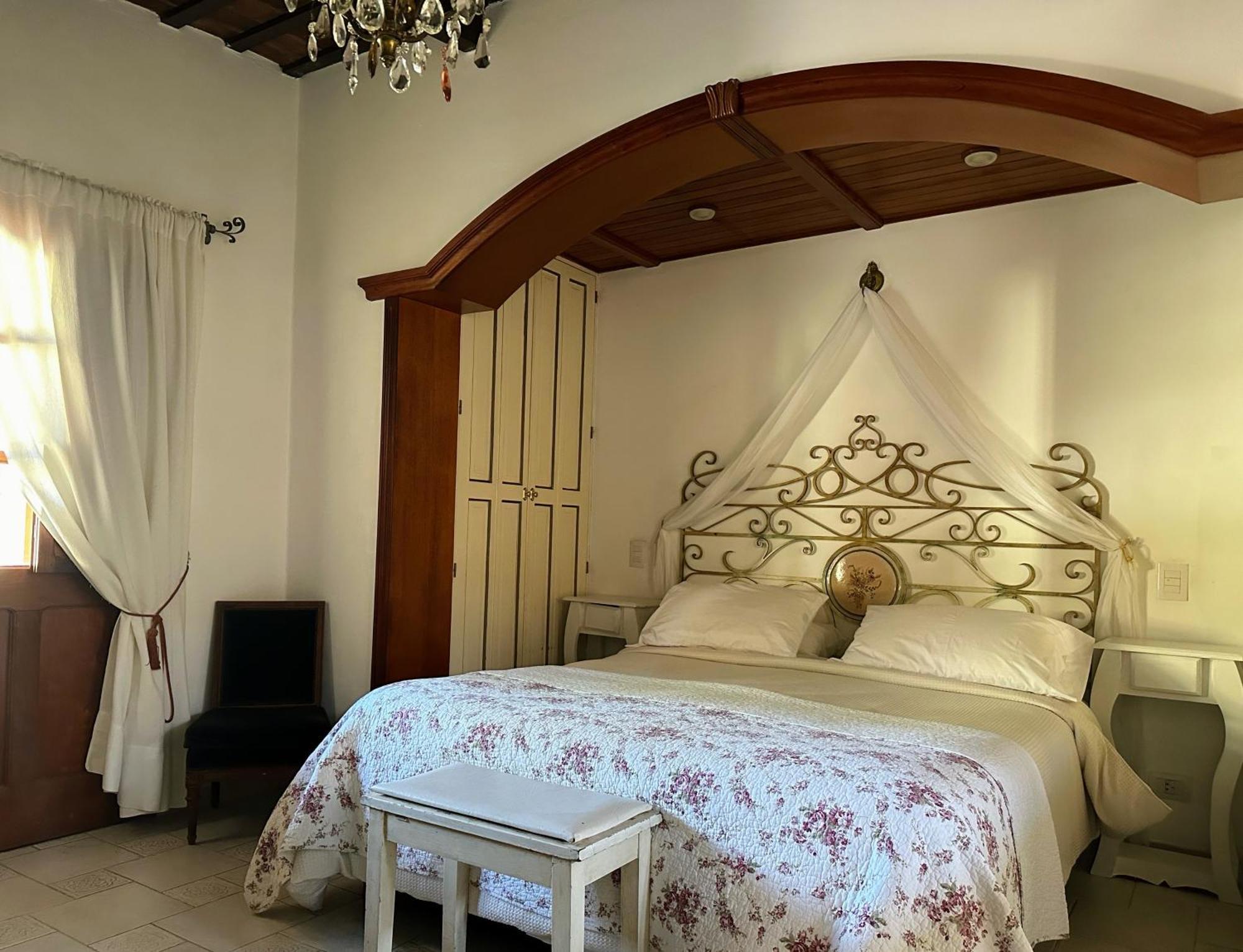 Hotel Draghi San Antonio de Areco Eksteriør billede