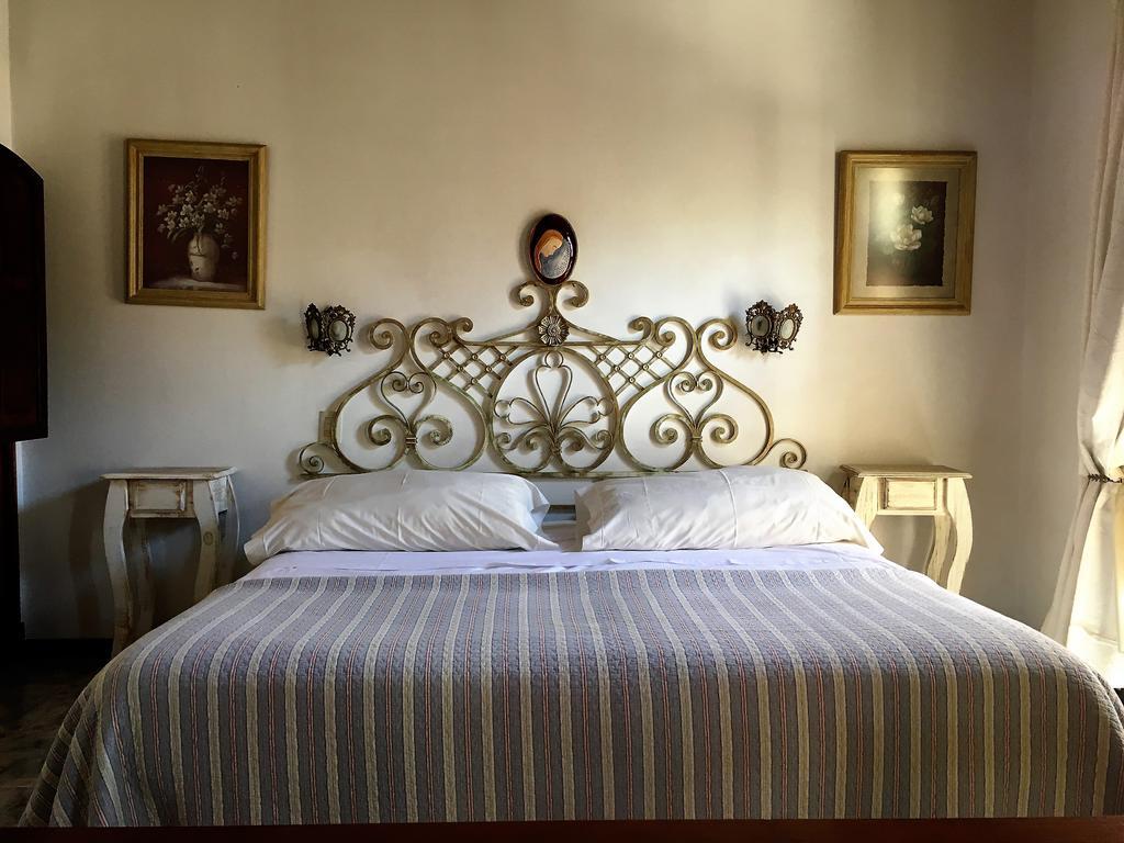 Hotel Draghi San Antonio de Areco Eksteriør billede